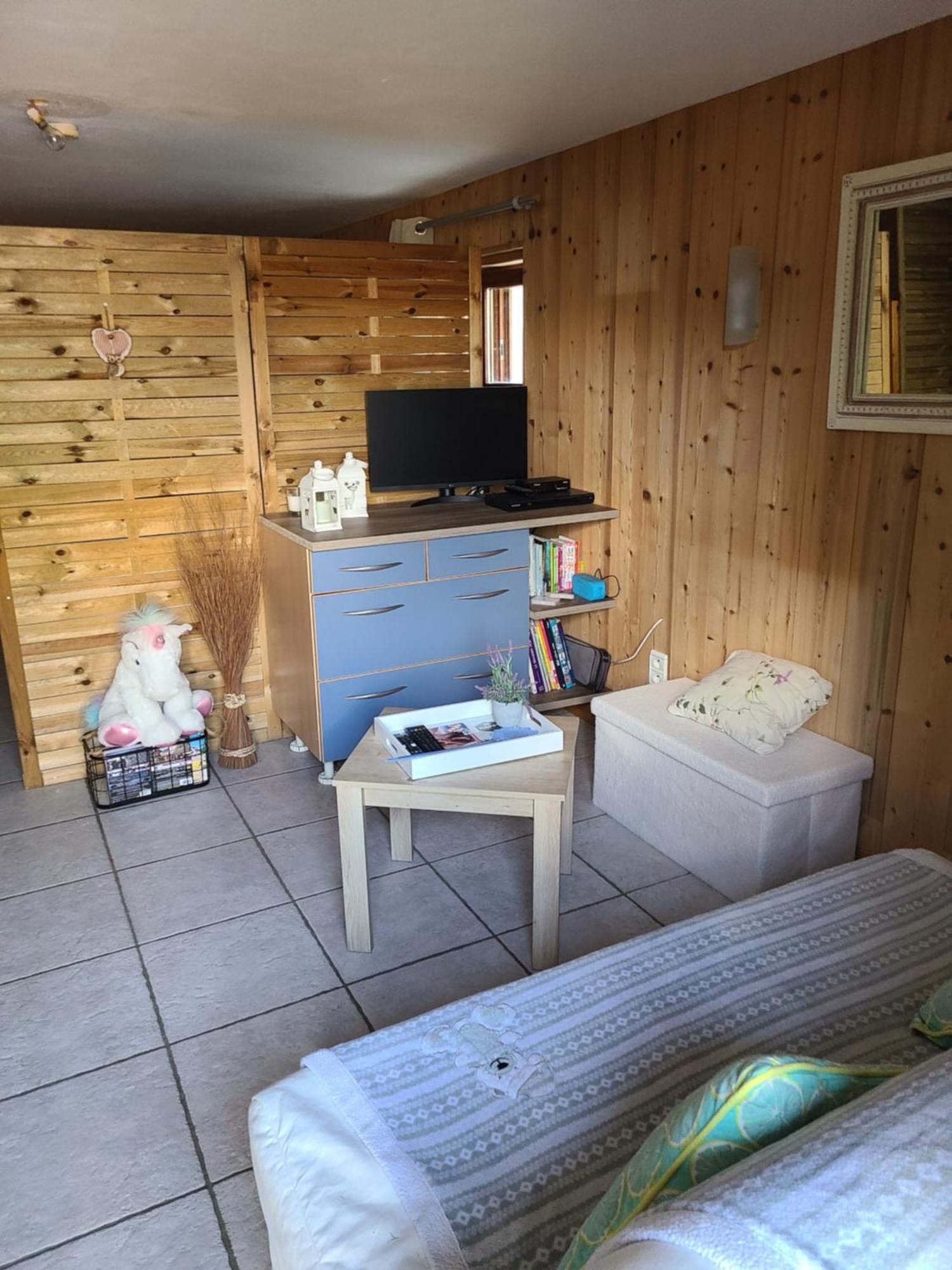 L'Oree Des Bornes-Appartement Avec Piscine Évires Eksteriør bilde